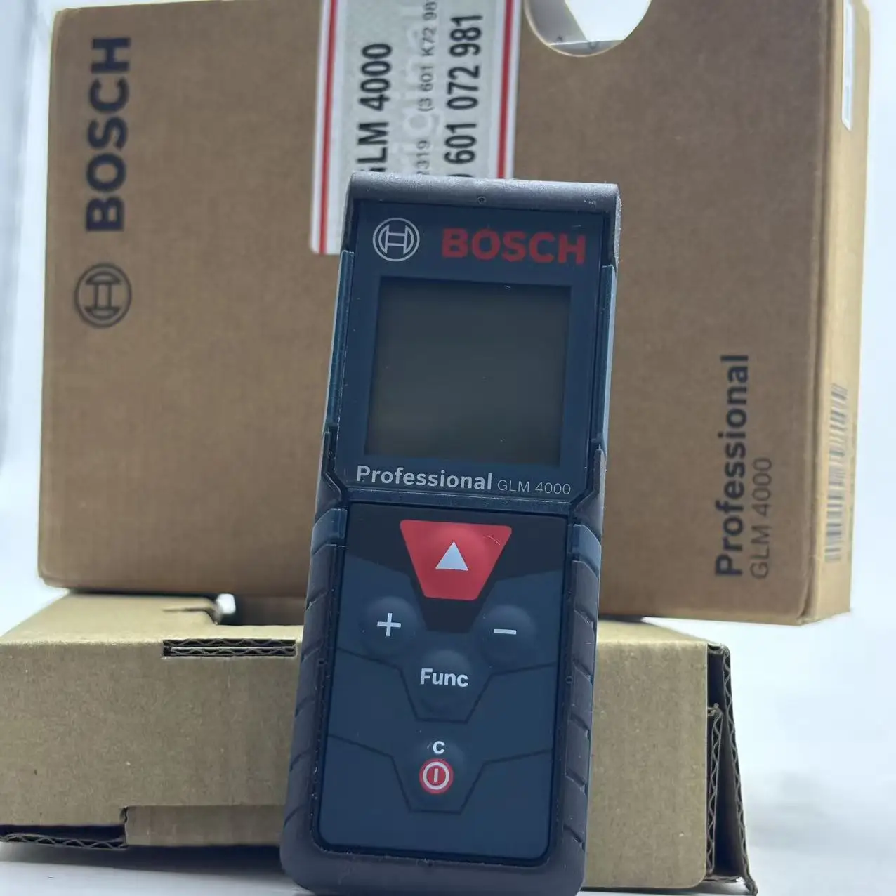 ボッシュ GLM 4000 レーザー距離計 デジタルメジャー - Test Instruments のレビューと価格